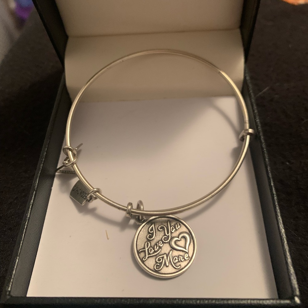 Sliver I love you More Bracelet